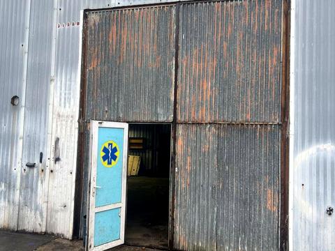 комерційна за адресою Курсантська вул., 26