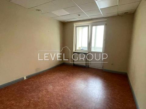 комерційна за адресою Київ, Володимира Івасюка просп. (Героїв Сталінграду), 6