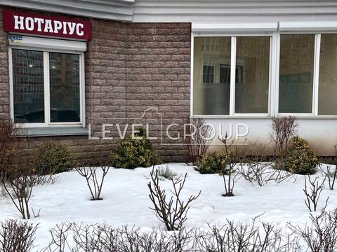 комерційна за адресою Київ, Володимира Івасюка просп. (Героїв Сталінграду), 6