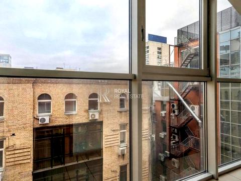 комерційна за адресою Велика Васильківська вул. (Червоноармійська), 64