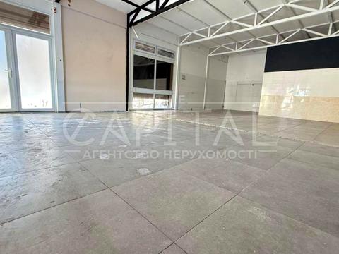 комерційна за адресою Героїв Небесної Сотні вул., 4