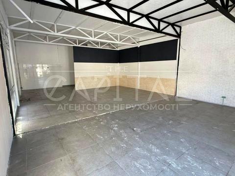 комерційна за адресою Героїв Небесної Сотні вул., 4