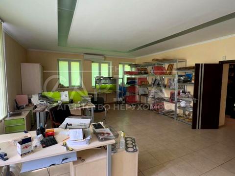 комерційна за адресою Симиренка вул., 2/19