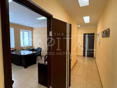 комерційна за адресою Симиренка вул., 2/19