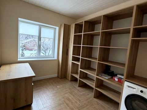 будинок за адресою Народна