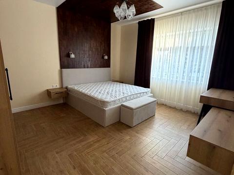 будинок за адресою Народна