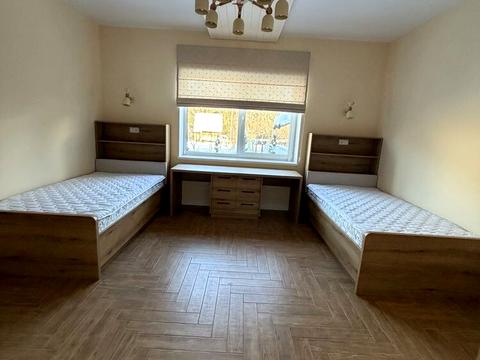 будинок за адресою Народна