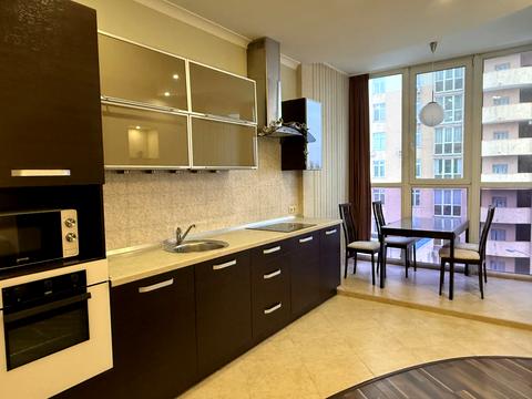 квартира за адресою Київ, Гната Хоткевича вул. (Червоногвардійська), 10