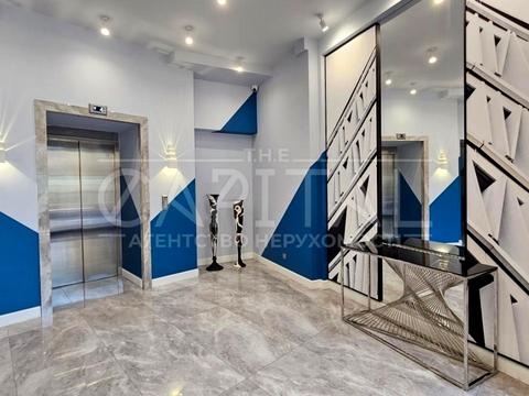 комерційна за адресою Велика Васильківська вул. (Червоноармійська), 9-2