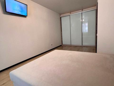 квартира за адресою Миру вул., 9-В