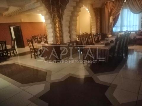 коммерческая по адресу Антоновича ул. (Горького), 88