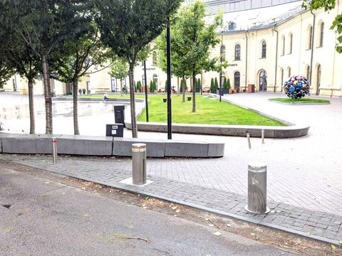 комерційна за адресою Івана Мазепи вул. (Січневого Повстання), 3-Б