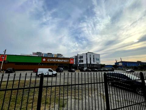 коммерческая по адресу с. Требухов, Броварська ул., 1а