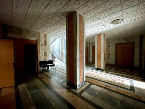 коммерческая по адресу с. Требухов, Броварська ул., 1а