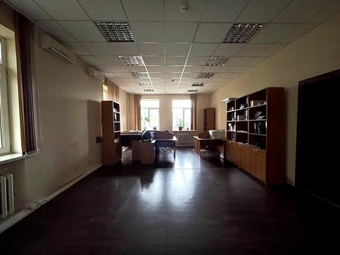 коммерческая по адресу с. Требухов, Броварська ул., 1а