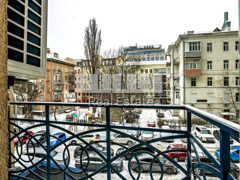 комерційна за адресою Київ, Князів Острозьких вул. (Московська), 46/2