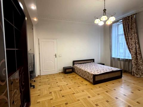 квартира за адресою Зелена вул., 5