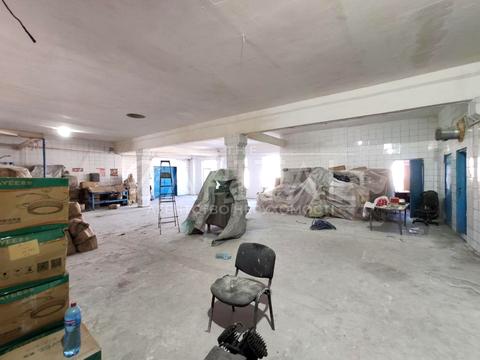 комерційна за адресою с. Рогозів, вул. Центральна, 1