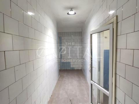 комерційна за адресою с. Рогозів, вул. Центральна, 1