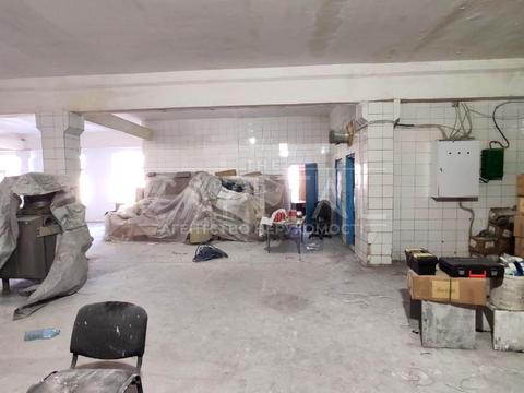 комерційна за адресою с. Рогозів, вул. Центральна, 1