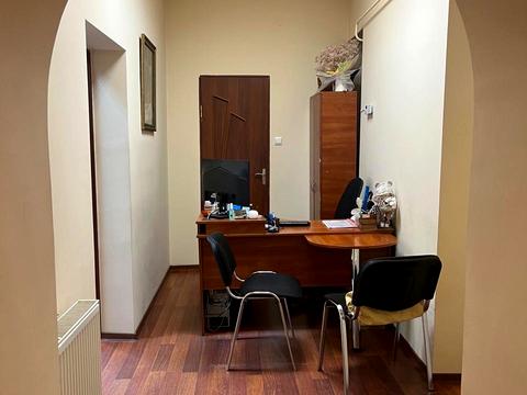 коммерческая по адресу Духновича, 6