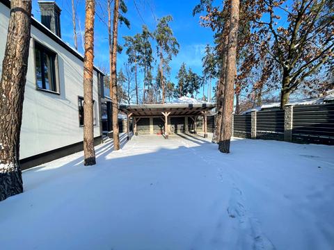 дом по адресу Апрельская ул.