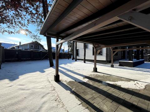 дом по адресу Апрельская ул.