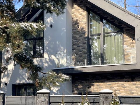 дом по адресу Апрельская ул.