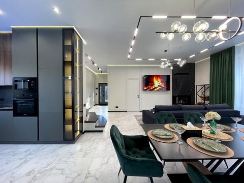 дом по адресу Апрельская ул.