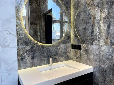 дом по адресу Апрельская ул.