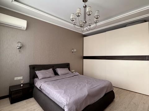 квартира за адресою Андрія Верхогляда вул. (Михайла Драгомирова), 15