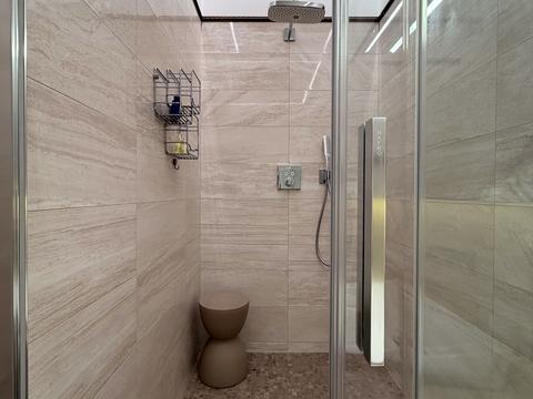 квартира за адресою Андрія Верхогляда вул. (Михайла Драгомирова), 15