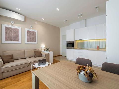 квартира за адресою Андрія Верхогляда вул. (Михайла Драгомирова), 17