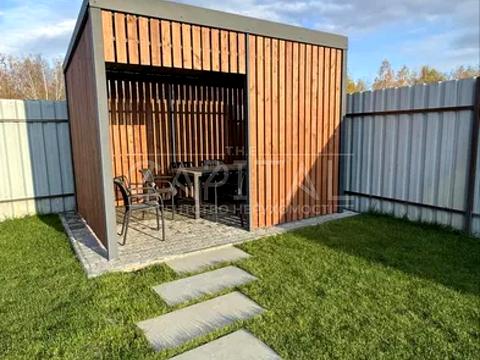 комерційна за адресою вул. Польова, 1