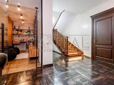 будинок за адресою Польова вул.