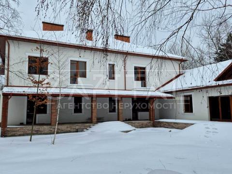 дом по адресу вул. Соснова