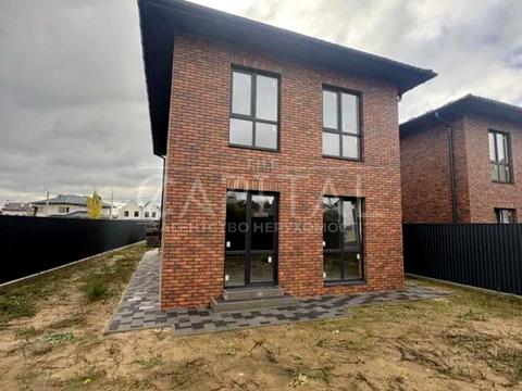 дом по адресу вул. Луганська