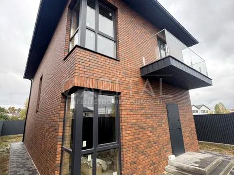 дом по адресу вул. Луганська