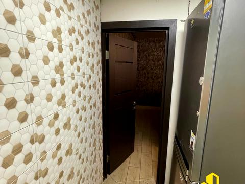 комерційна за адресою Західна вул., 10