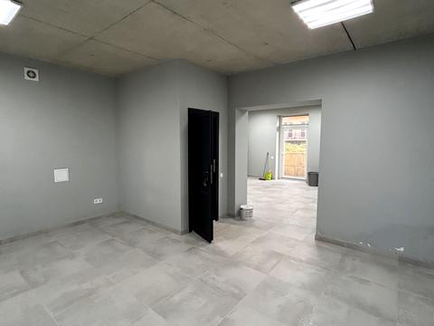 коммерческая по адресу Центральная ул., 11