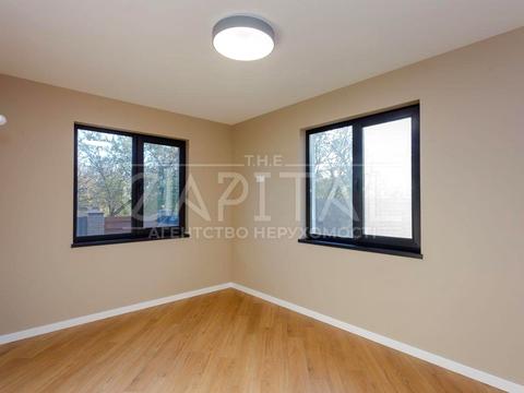 будинок за адресою Сонячна вул.