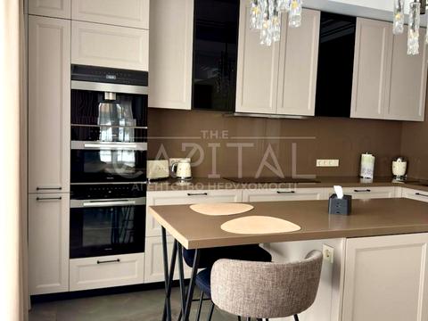 будинок за адресою Драгоманова вул.