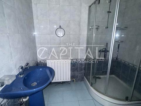 будинок за адресою вул. Посольська