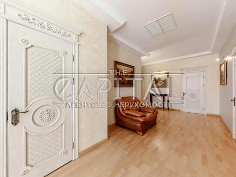 будинок за адресою Вишнева вул. (Леніна)