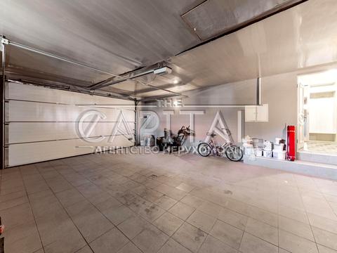 будинок за адресою Вишнева вул. (Леніна)