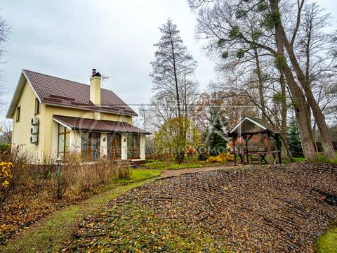 будинок за адресою с. Заріччя, вул. Весняна