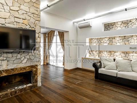 будинок за адресою с. Заріччя, вул. Весняна