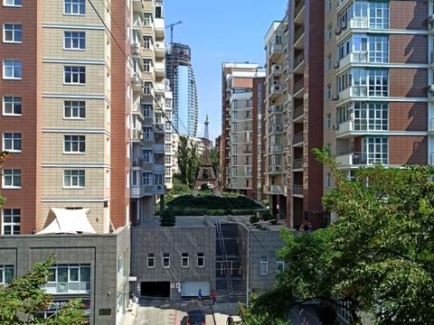 квартира за адресою Василя Тютюнника вул. (Анрі Барбюса), 56