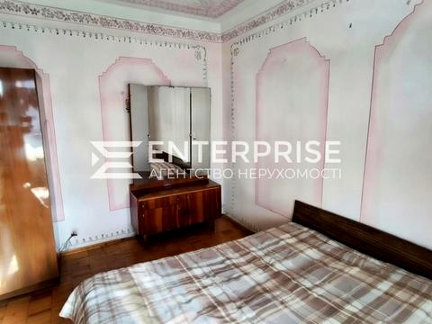 квартира за адресою Рональда Рейгана вул., 9-Г