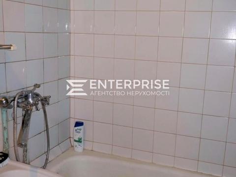 квартира за адресою Рональда Рейгана вул., 9-Г